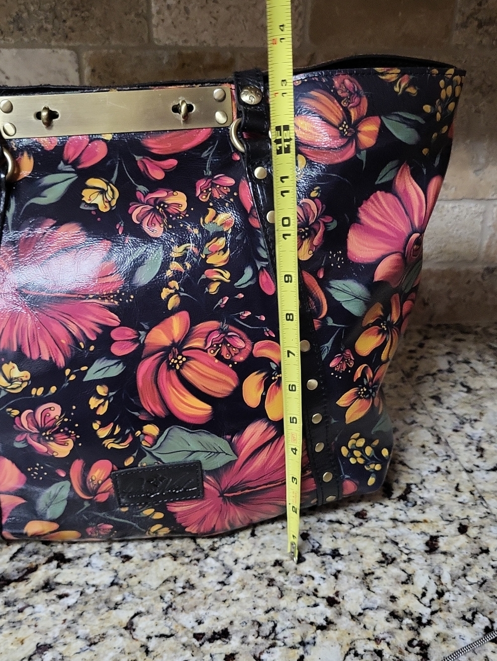 Patricia Nash Benvenuto Tote Tropical Escape - Picture 4 of 12